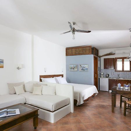 9 Muses - Paros Aparthotel Kültér fotó