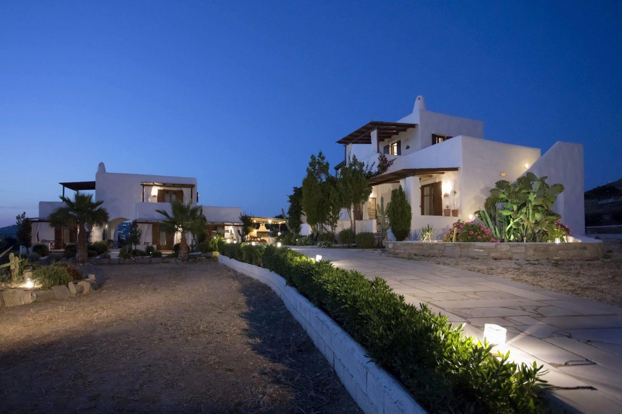 9 Muses - Paros Aparthotel Kültér fotó